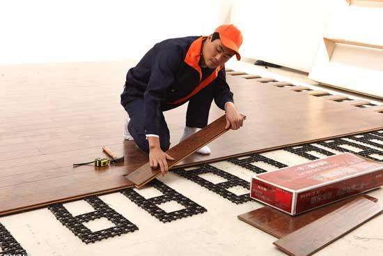 实木多层地板安装方法