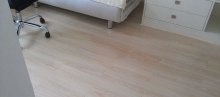 【强化复合地板】强化复合地板与实木地板的区别是什么？
