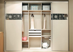 铝合金衣柜定制_铝合金衣柜和木质衣柜比较